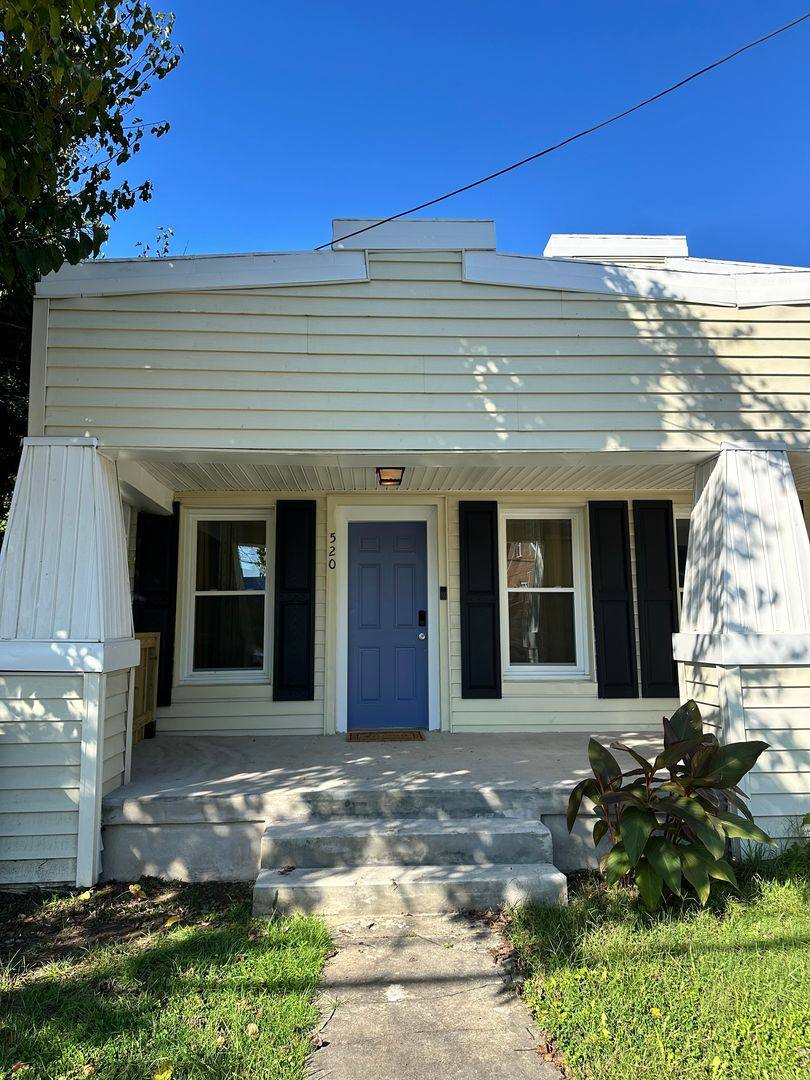 Apartment for rent at 518 N Scales St, Reidsville, NC 27320