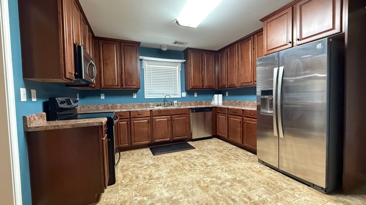 House for rent at 1723 2nd Ave, Tuscaloosa, AL 35401