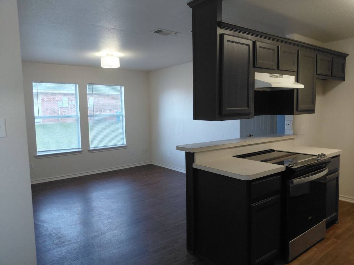 House for rent at 1561 Greenwood Rd, Weatherford, TX 76088