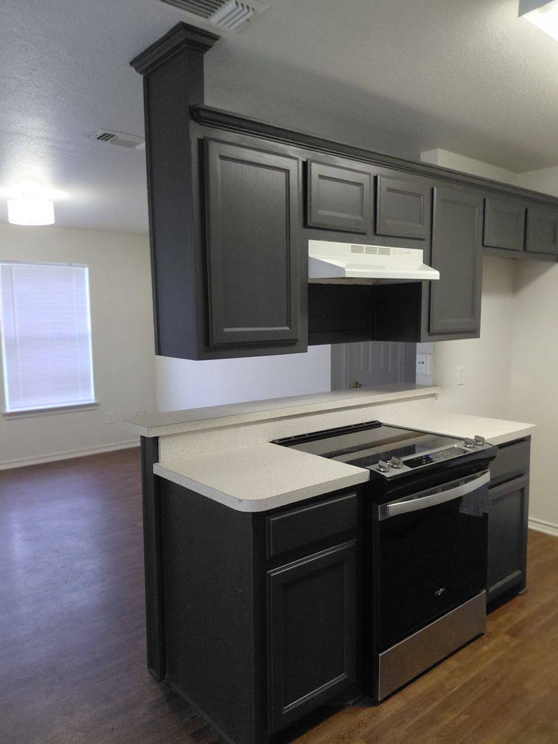 House for rent at 1561 Greenwood Rd, Weatherford, TX 76088
