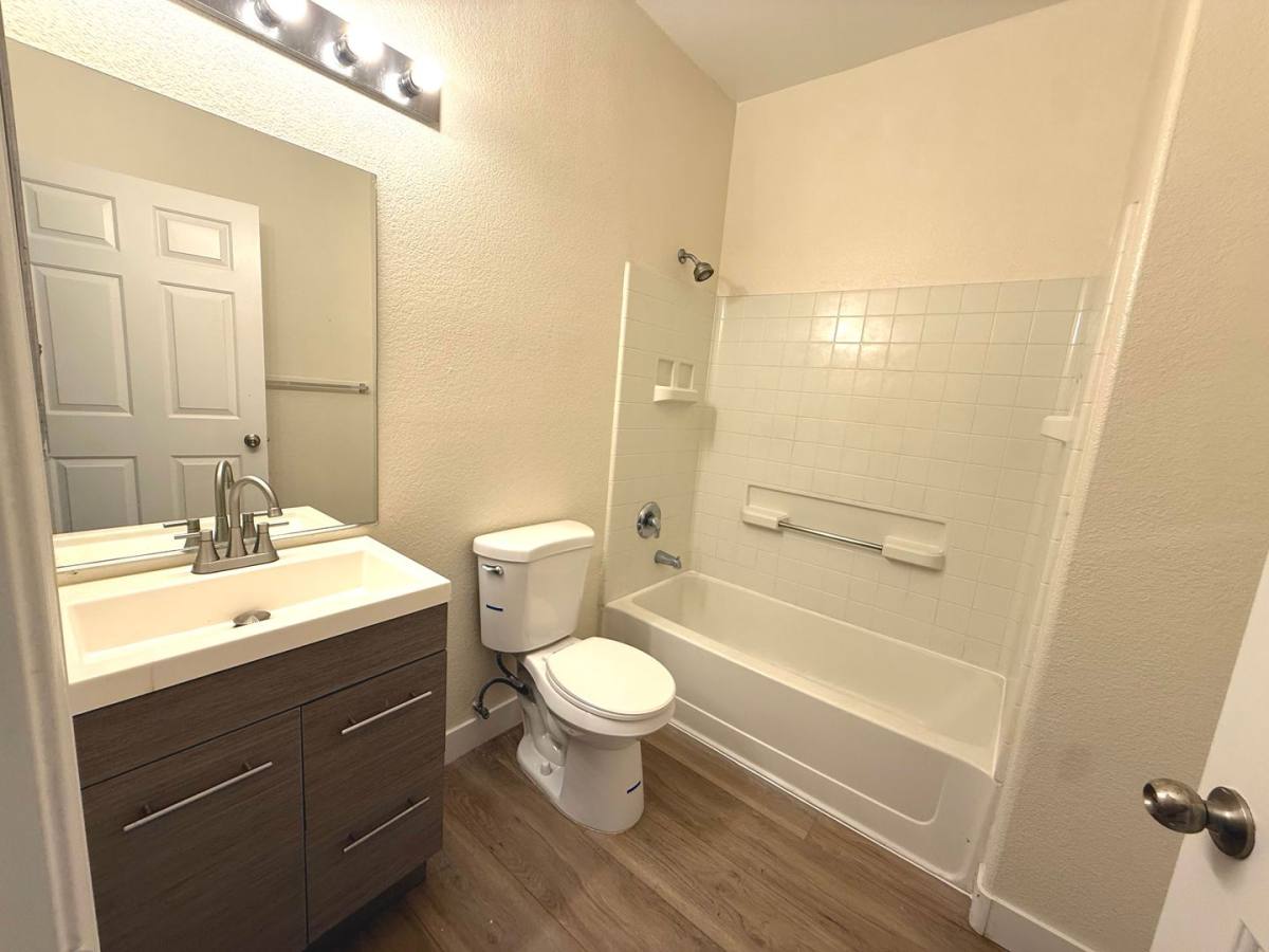 Apartment for rent at 4730 E Craig Rd, Las Vegas, NV 89115