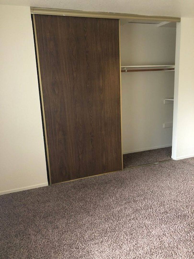 Apartment for rent at 1118 & 1120 Layton Rd, Redding, CA 96002