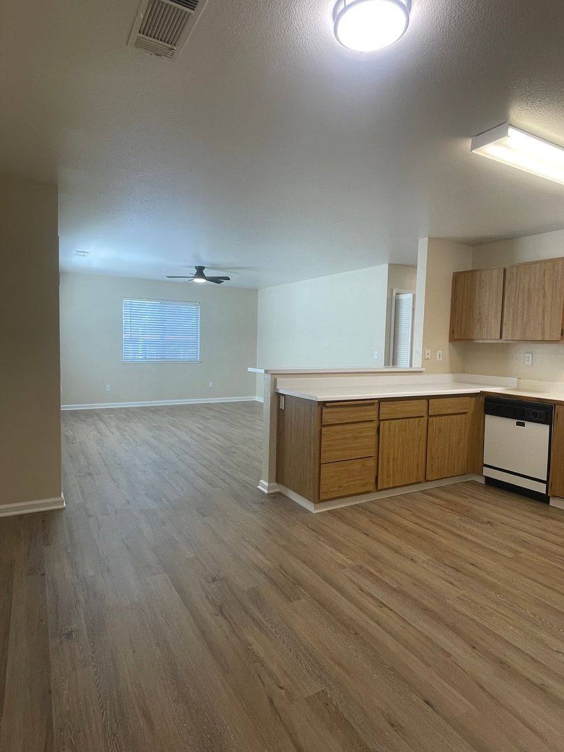 Apartment for rent at 802 Cally Court, Redding, CA 96003