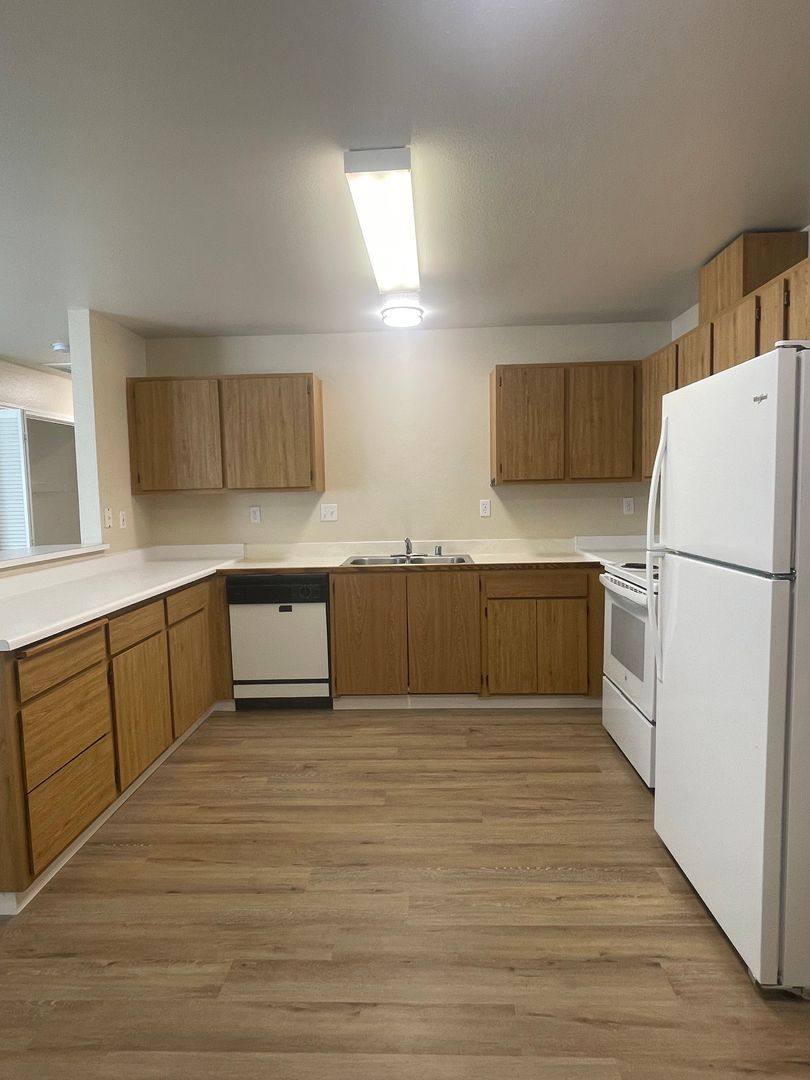 Apartment for rent at 802 Cally Court, Redding, CA 96003