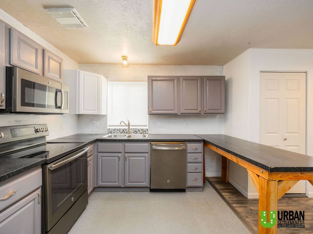 House for rent at 3216 E 29th Ave, Spokane, WA 99223