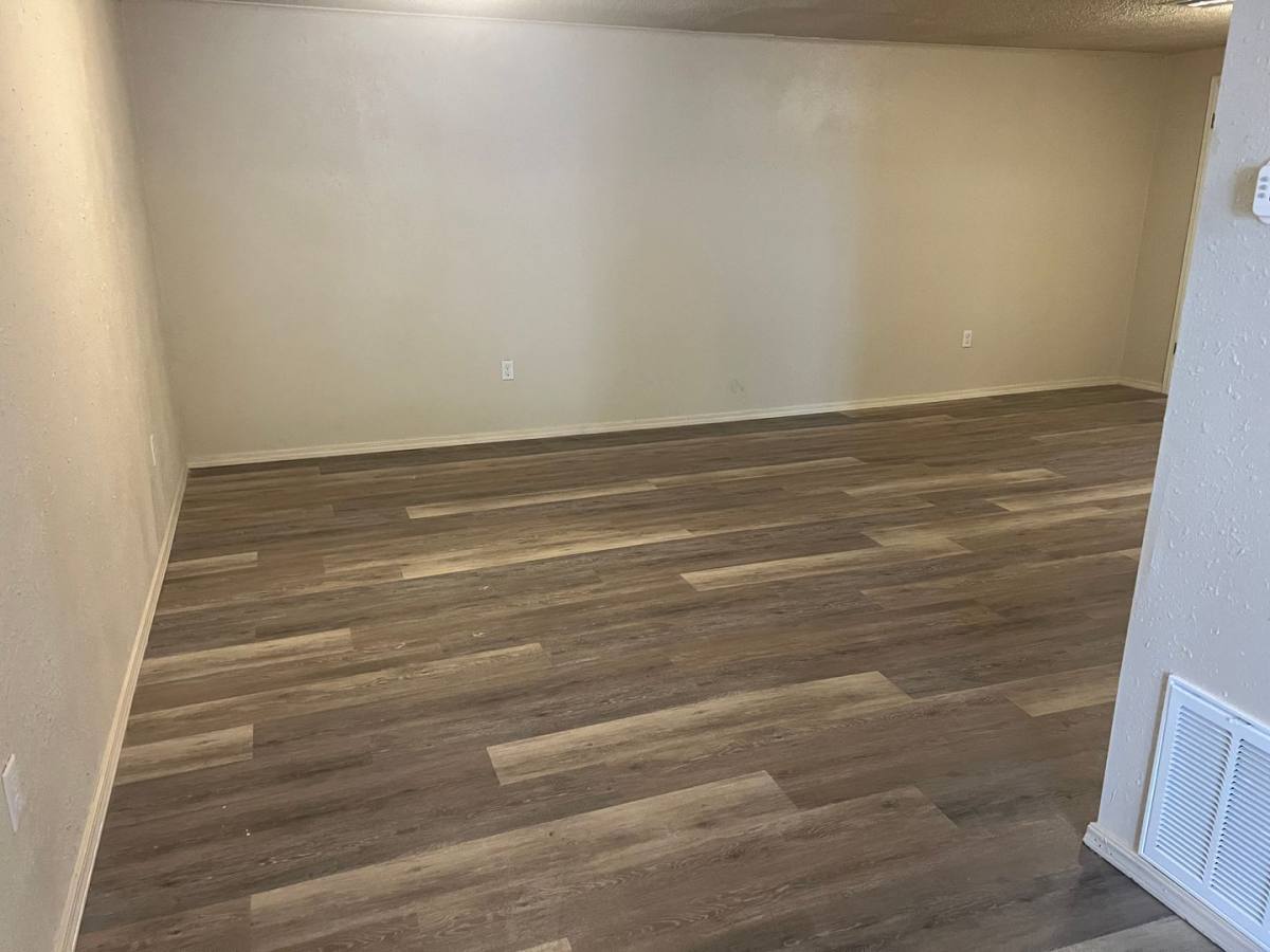 Apartment for rent at 200 E Downing, Tahlequah, OK 74464
