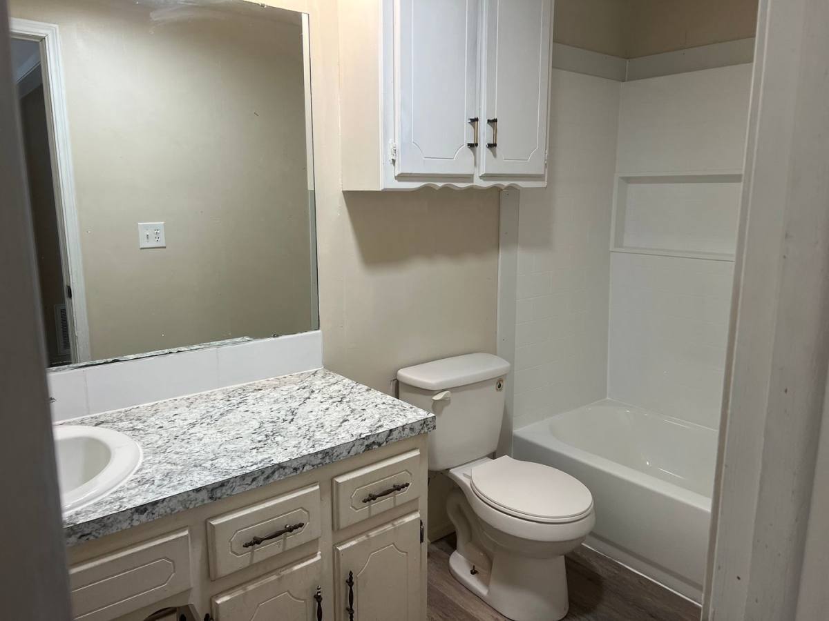 Apartment for rent at 200 E Downing, Tahlequah, OK 74464