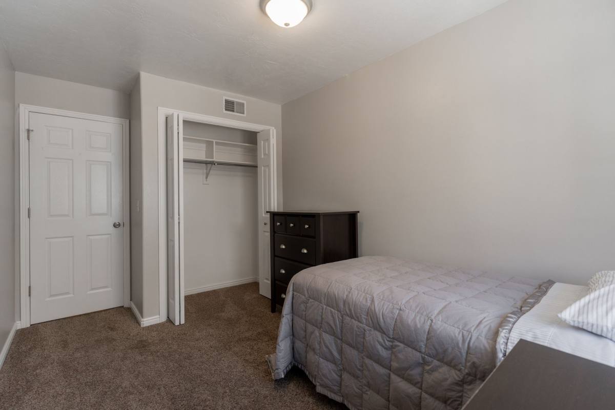 Condo for rent at 935 N University Ave, Provo, UT 84604