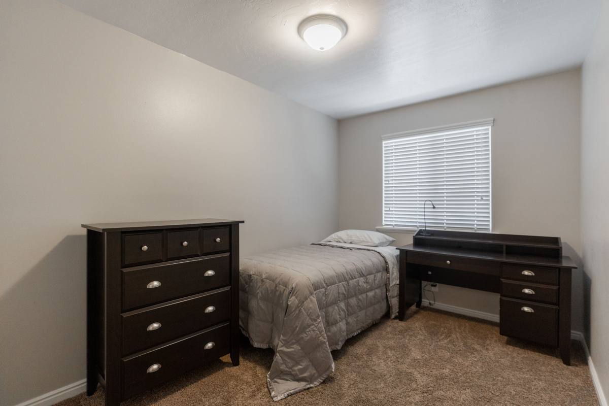 Condo for rent at 935 N University Ave, Provo, UT 84604