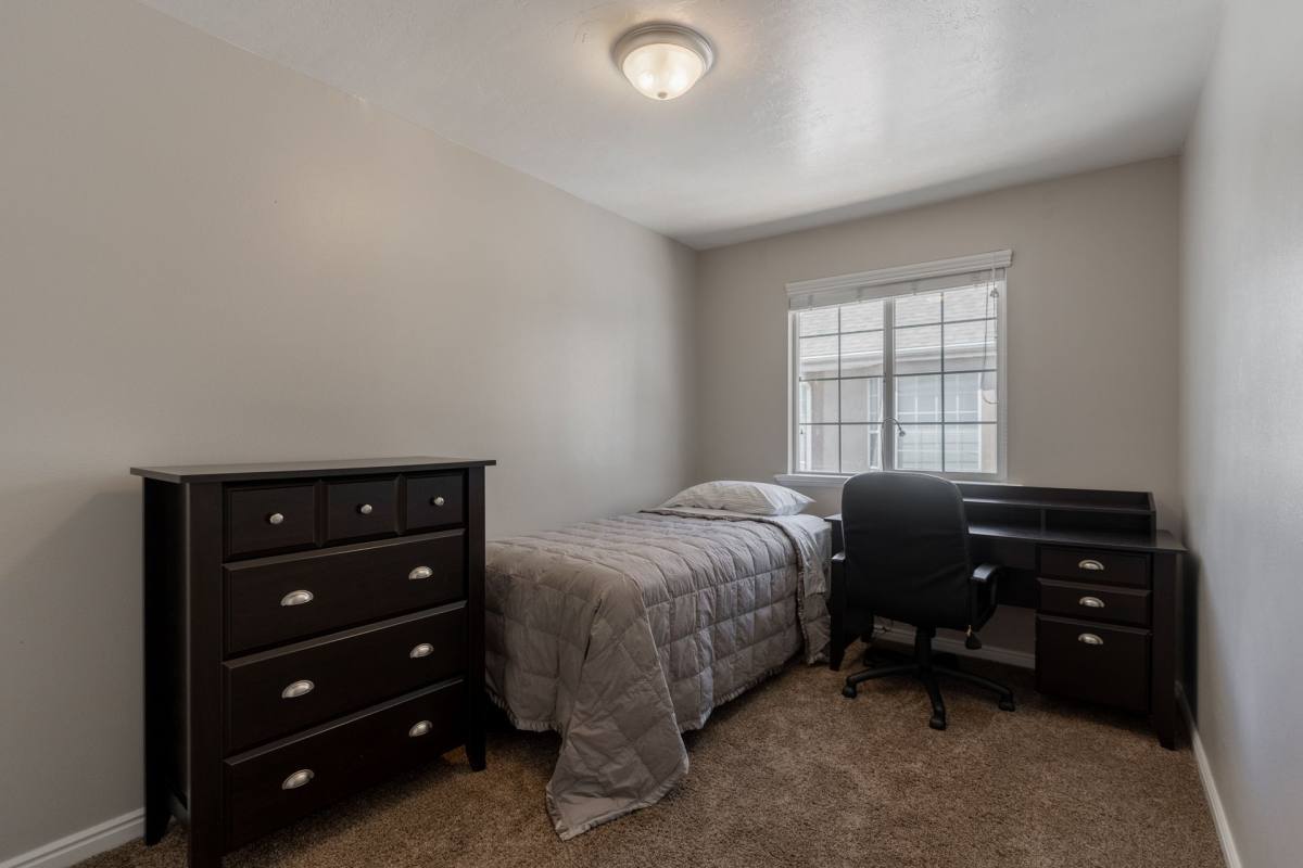 Condo for rent at 935 N University Ave, Provo, UT 84604