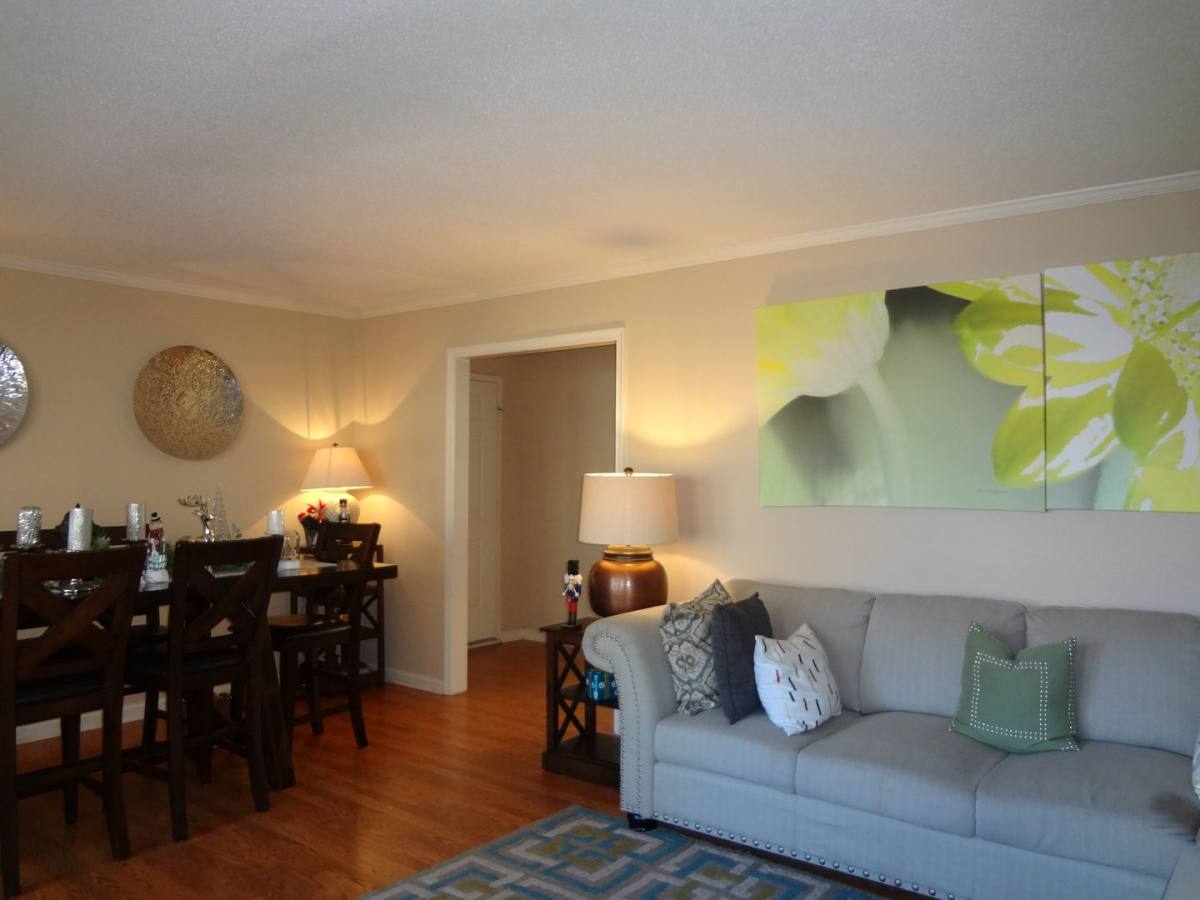 House for rent at 1515 E Franklin St, Chapel Hill, NC 27514
