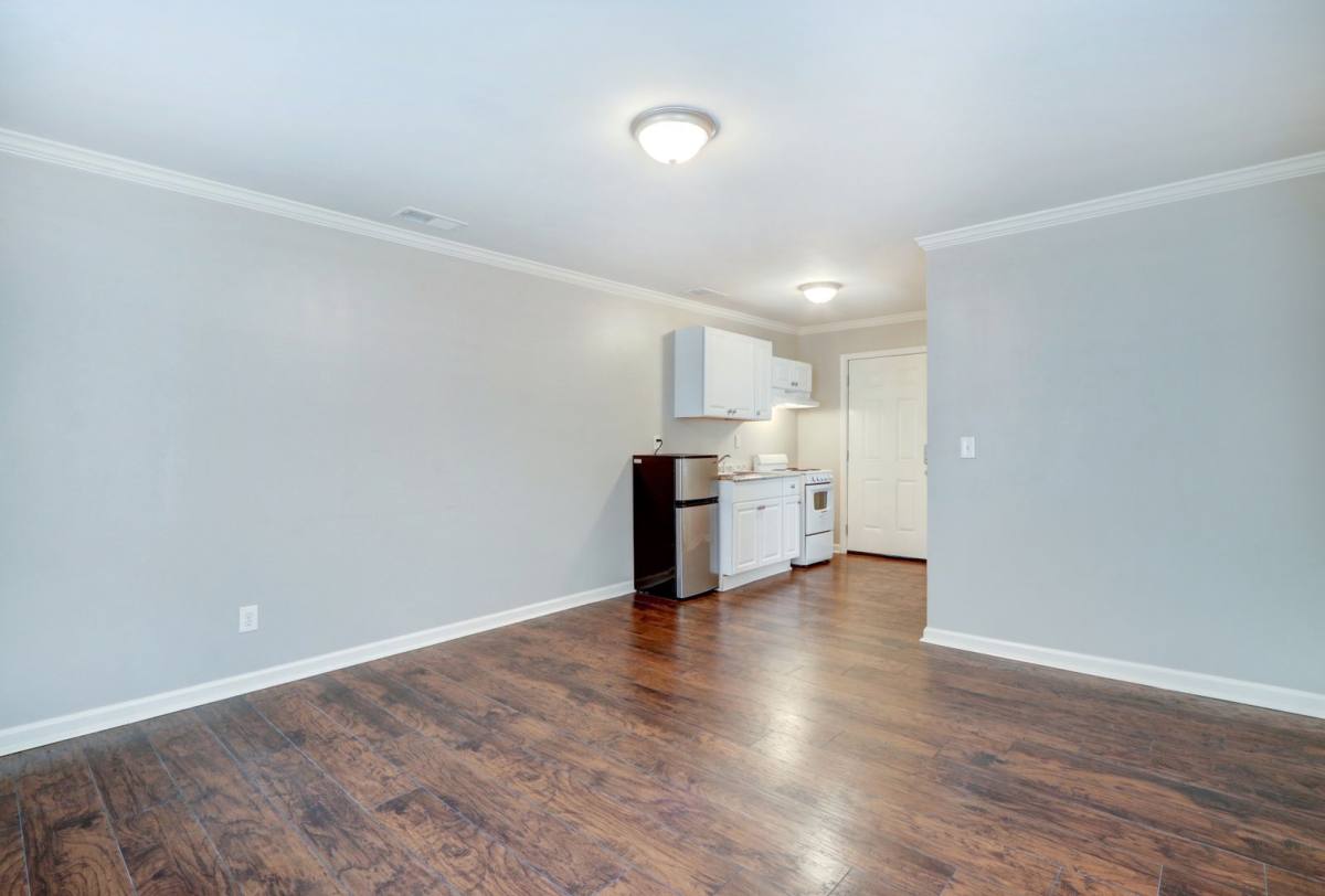 Apartment for rent at 1602 E Henry St, Savannah, GA 31404