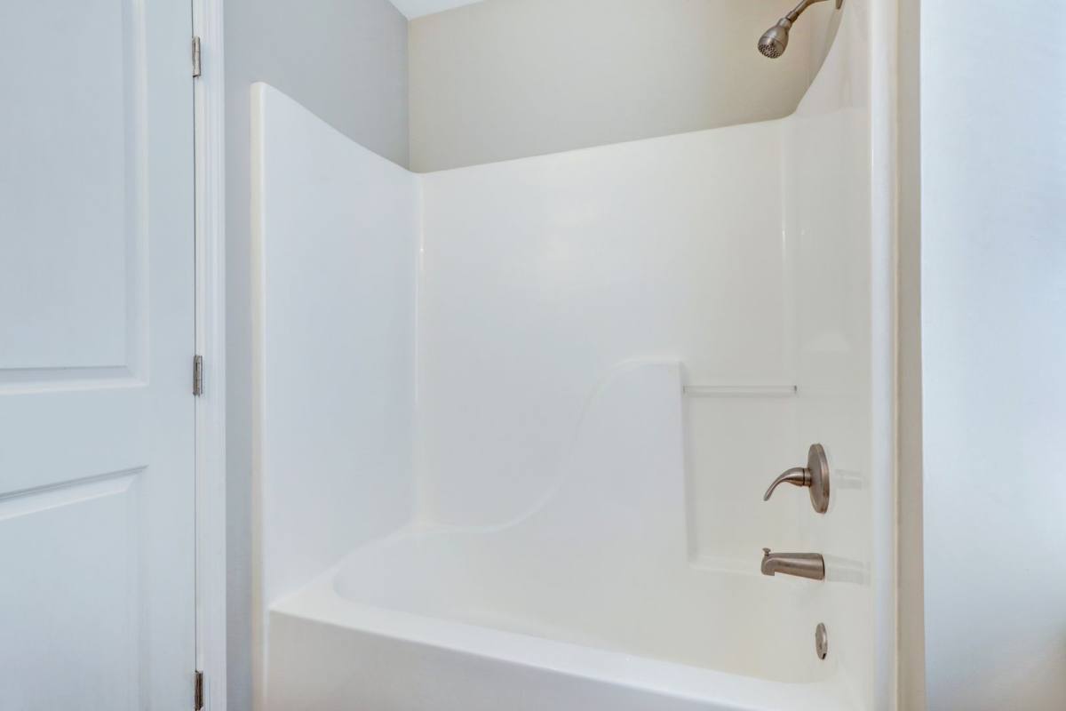 Apartment for rent at 1602 E Henry St, Savannah, GA 31404