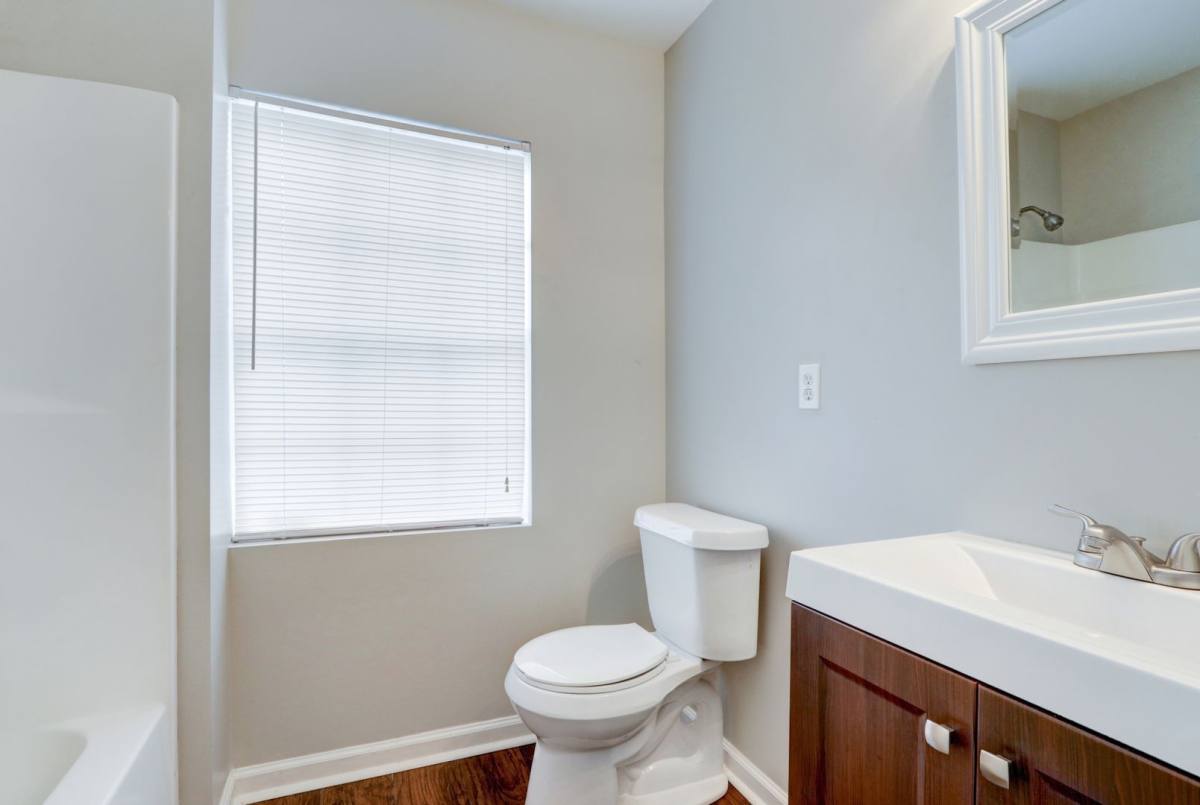 Apartment for rent at 1602 E Henry St, Savannah, GA 31404