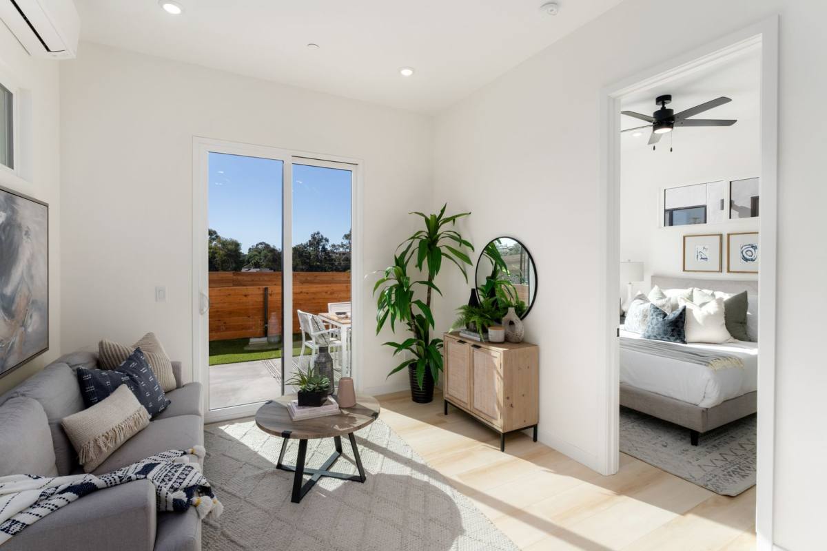 Apartment for rent at 4603 - 4611 Almayo Ave, San Diego, CA 92117