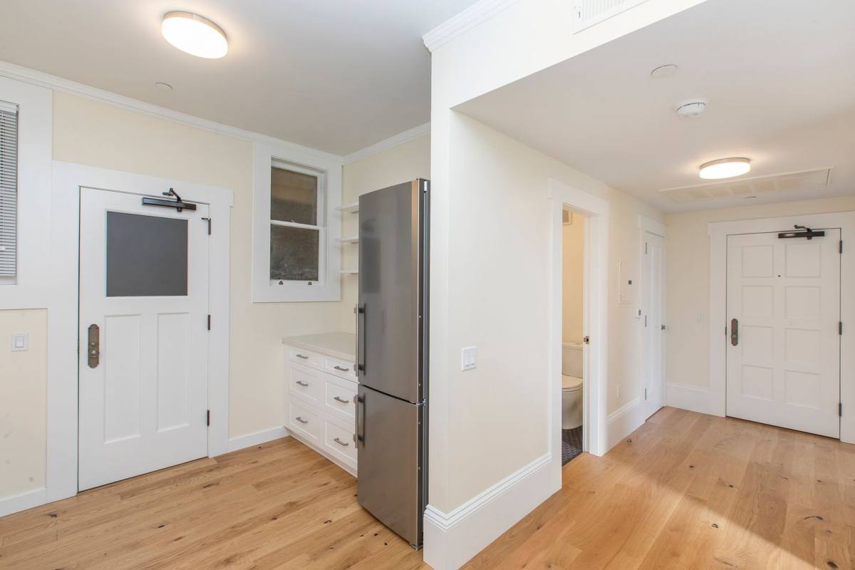 Apartment for rent at 3525 17th St, San Francisco, CA 94110