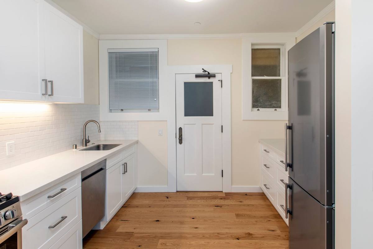 Apartment for rent at 3525 17th St, San Francisco, CA 94110