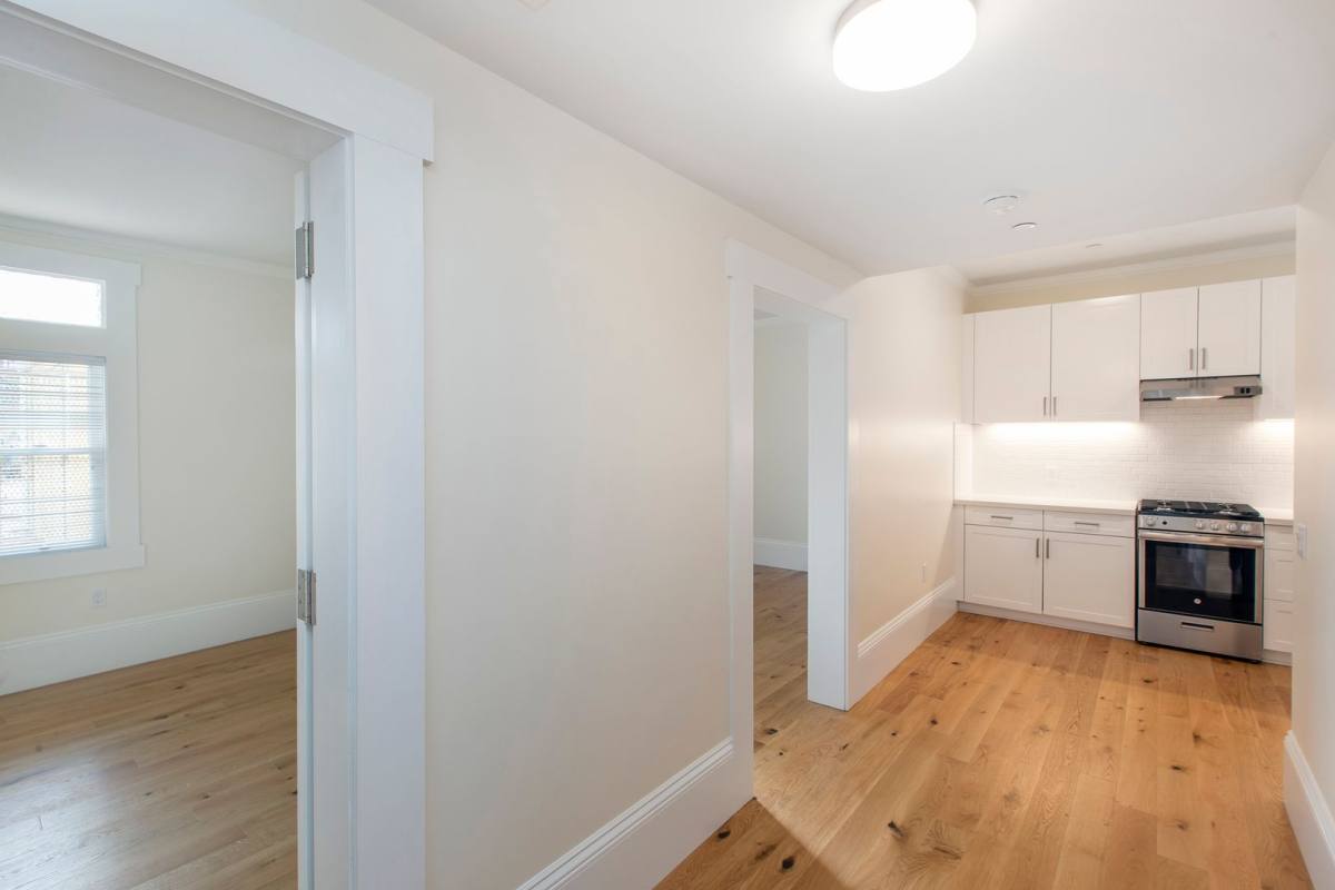 Apartment for rent at 3525 17th St, San Francisco, CA 94110