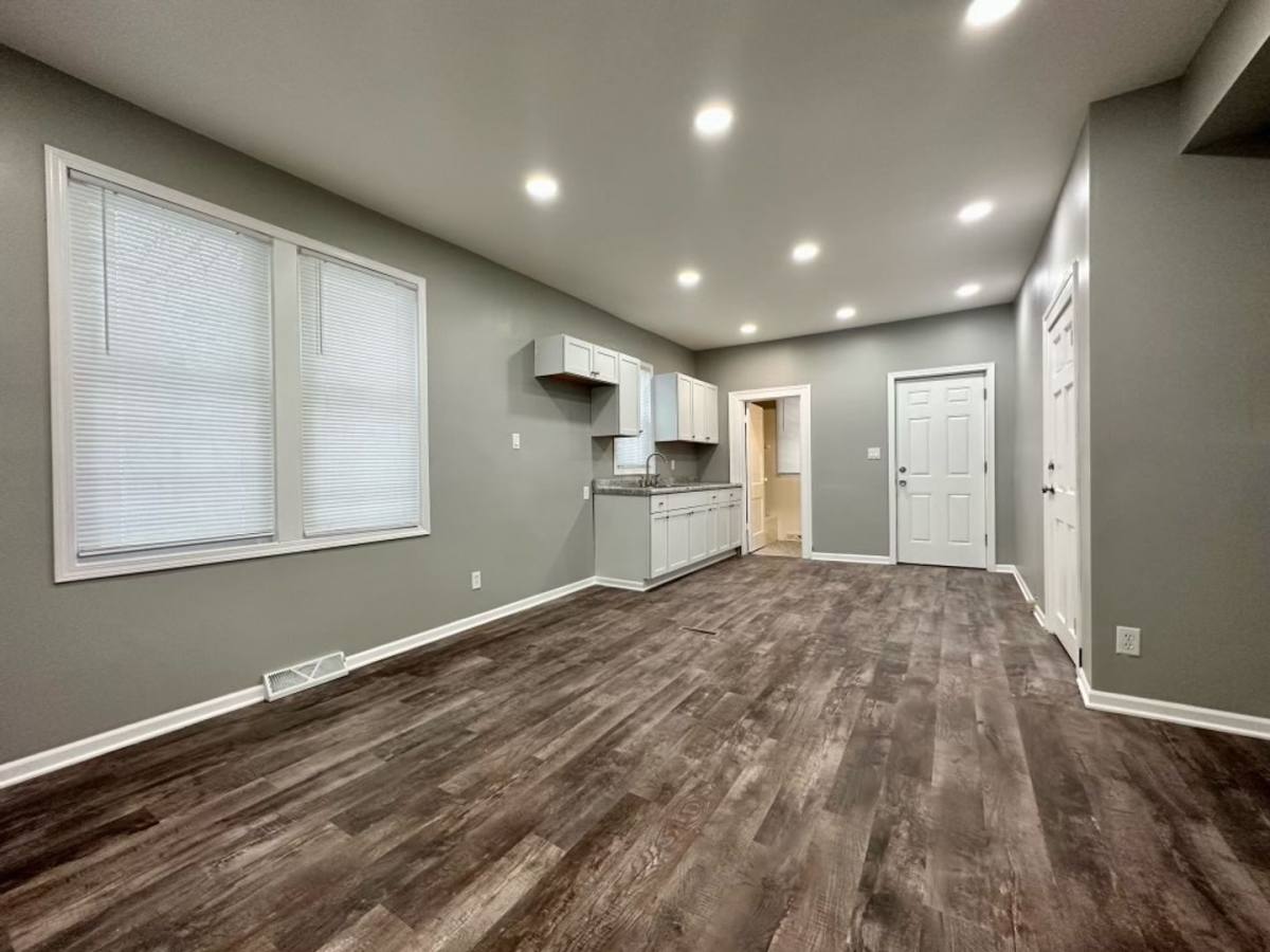 House for rent at 1009 Broadway Ave S, Sauk Rapids, MN 56379