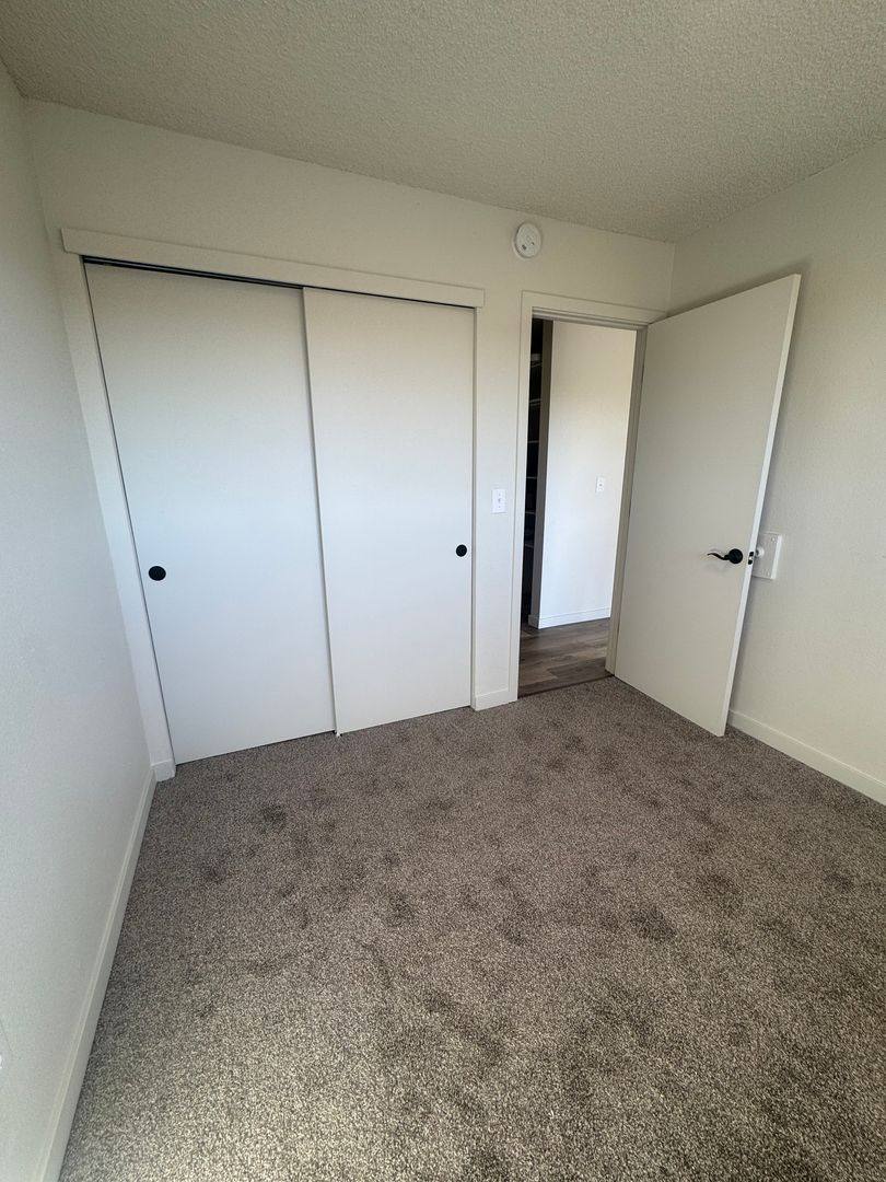 Apartment for rent at 140 Masonic Ave, Redding, CA 96003