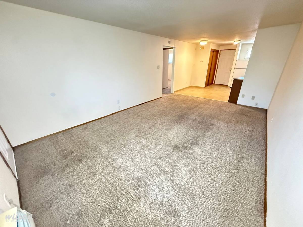 Apartment for rent at 1009 S 41st Ave, Yakima, WA 98908