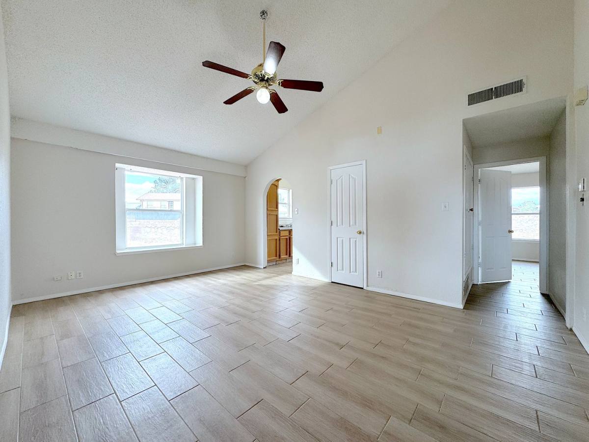 House for rent at 11813 Kings Arms, El Paso, TX 79936