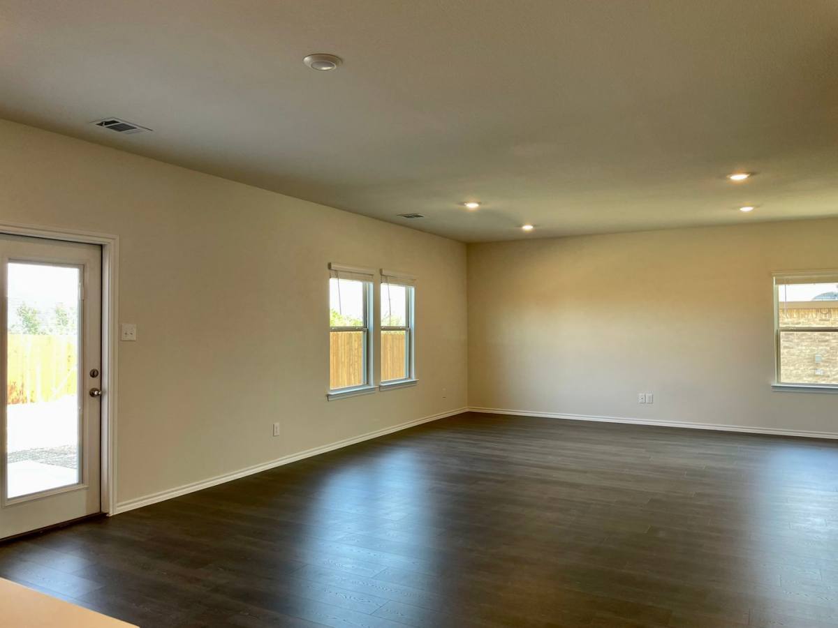 House for rent at 3205 Sweetwater Way, Sherman, TX 75090