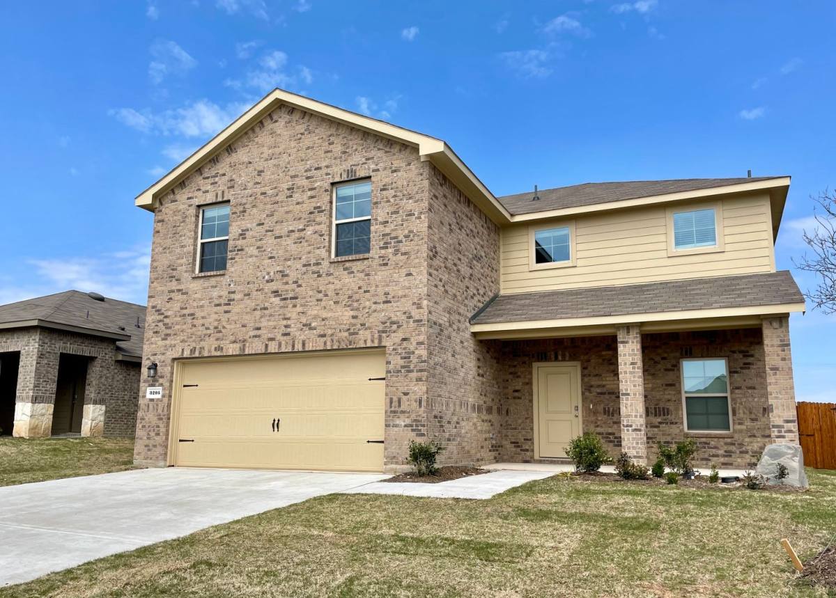 House for rent at 3205 Sweetwater Way, Sherman, TX 75090