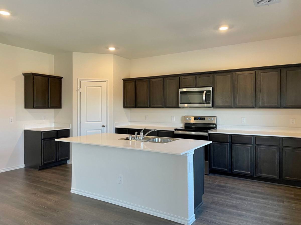 House for rent at 3205 Sweetwater Way, Sherman, TX 75090