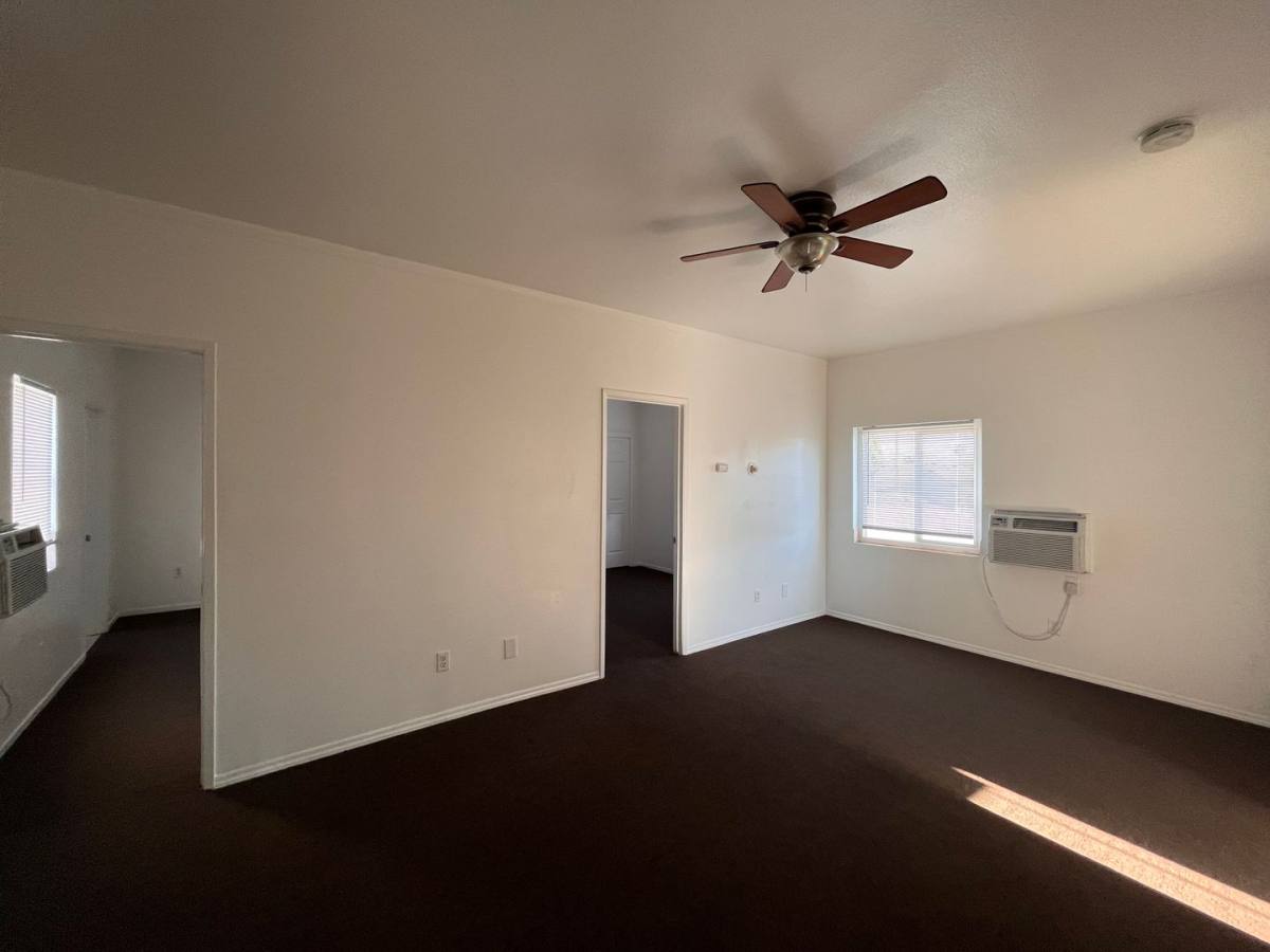 Apartment for rent at 305 -313 E Myrtle St, Hanford, CA 93230