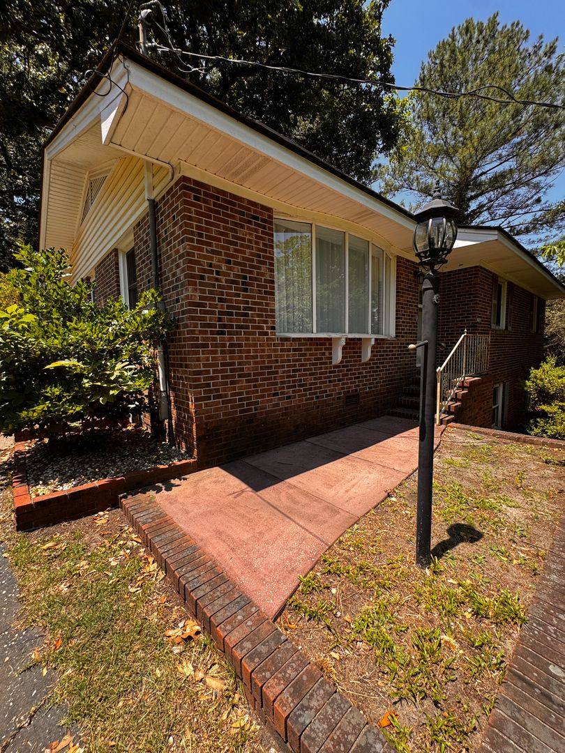 House for rent at 6309 Greyfield Court, Fayetteville, NC 28303