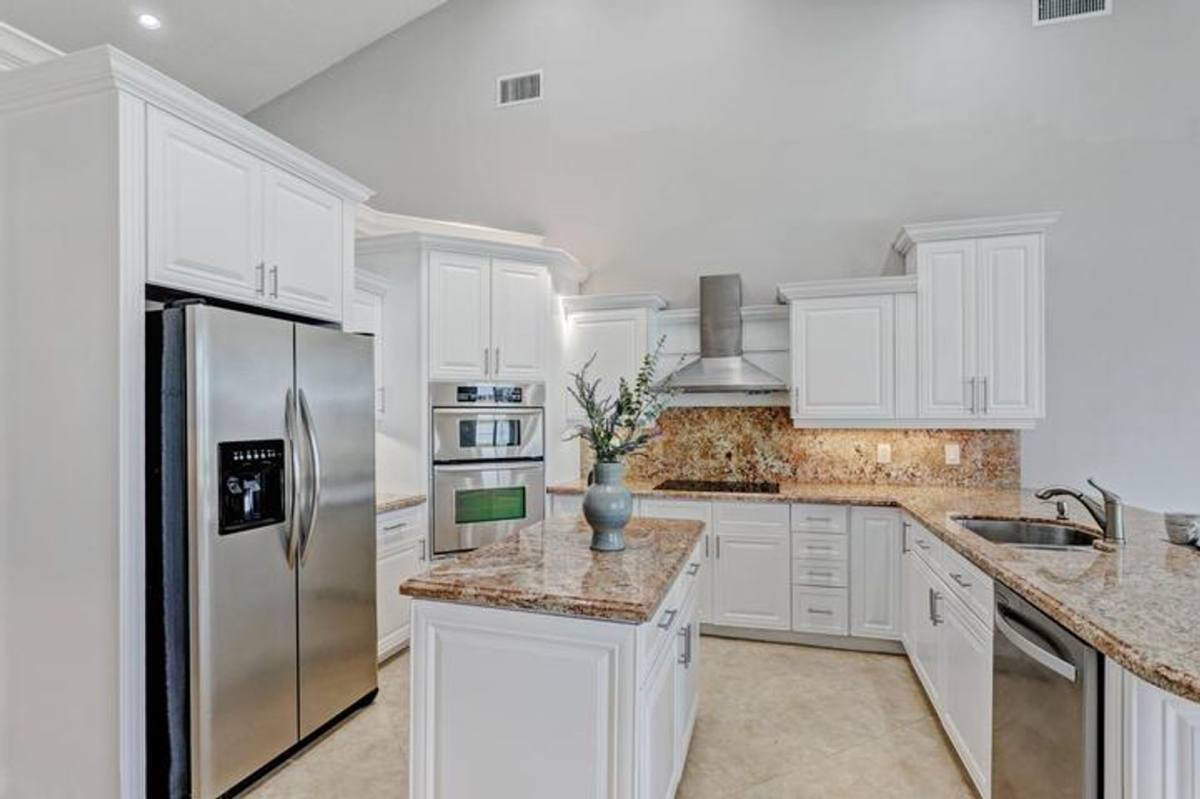 House for rent at 139 Brookhaven Court, Palm Beach Gardens, FL 33418