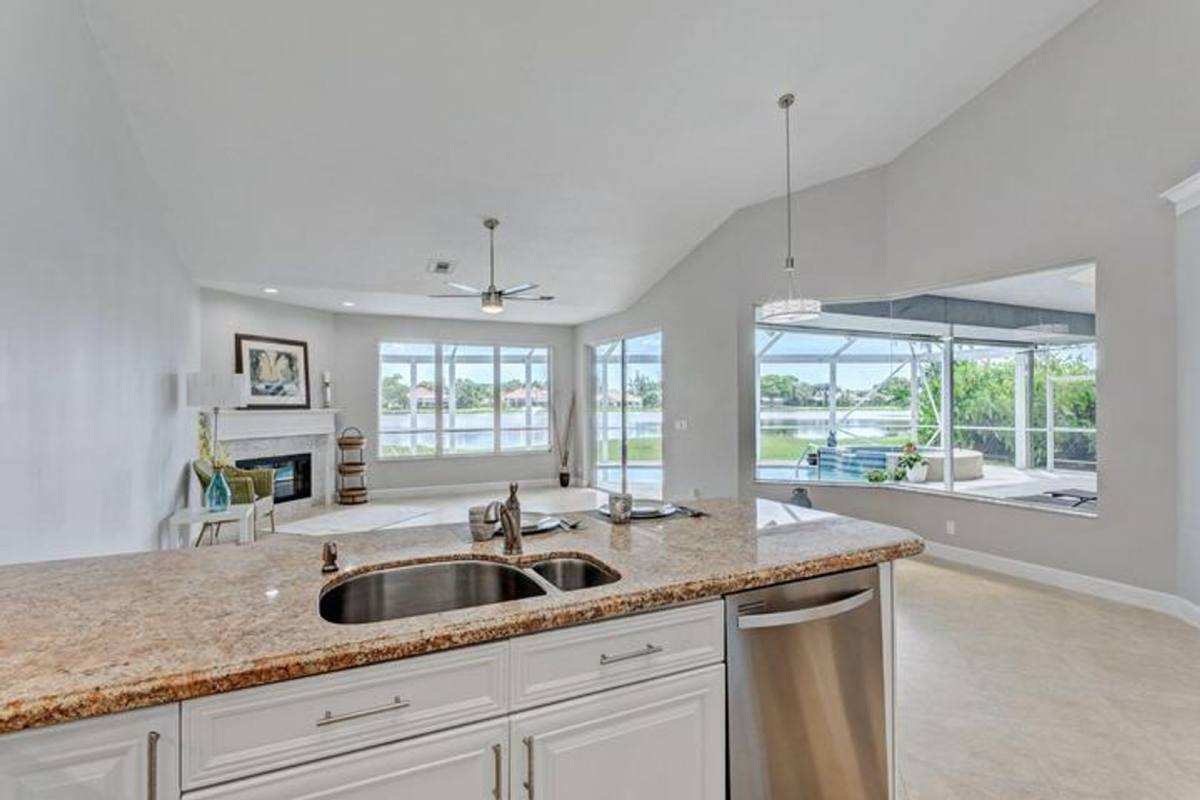 House for rent at 139 Brookhaven Court, Palm Beach Gardens, FL 33418