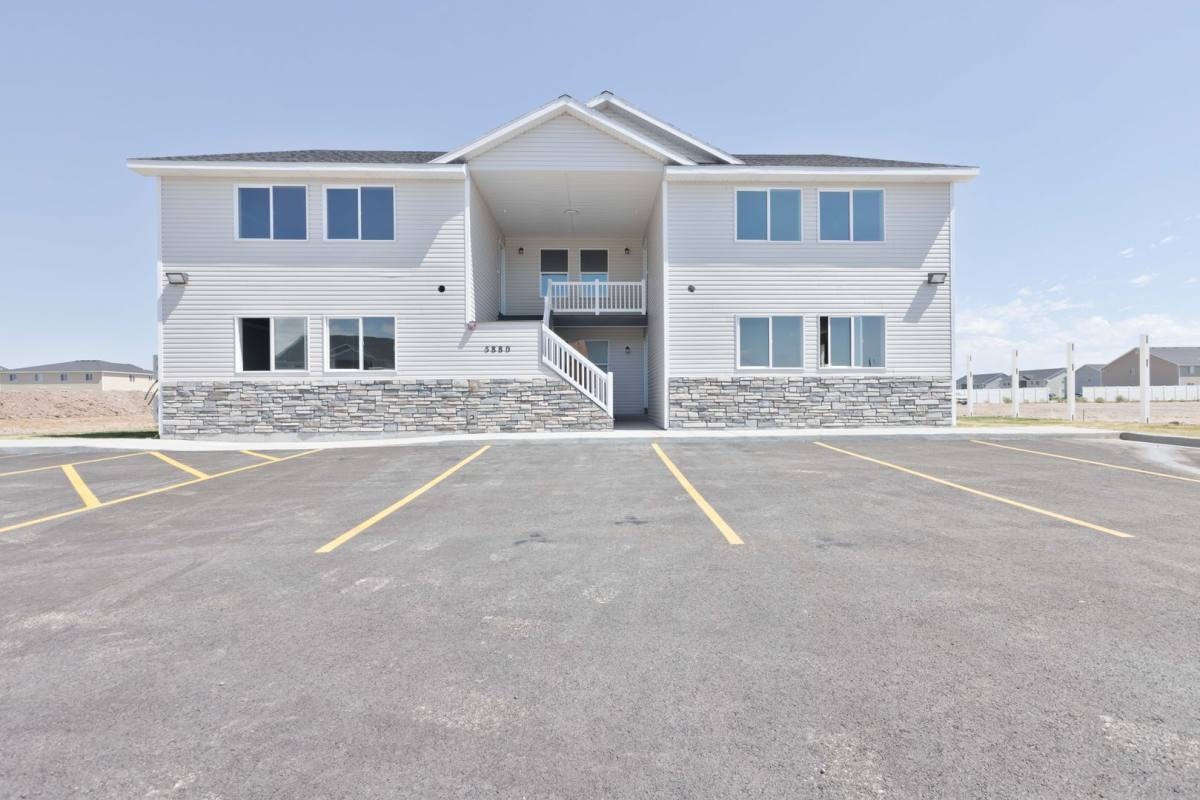 Apartment for rent at 5880 N Silver Fox, Idaho Falls, ID 83401