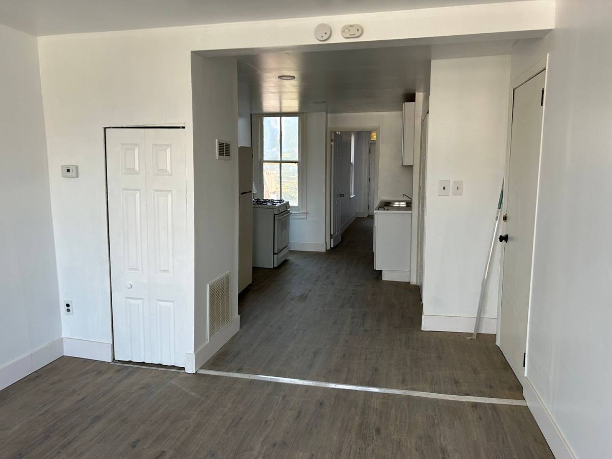 Apartment for rent at 454 Pennsylvania Ave, York, PA 17404