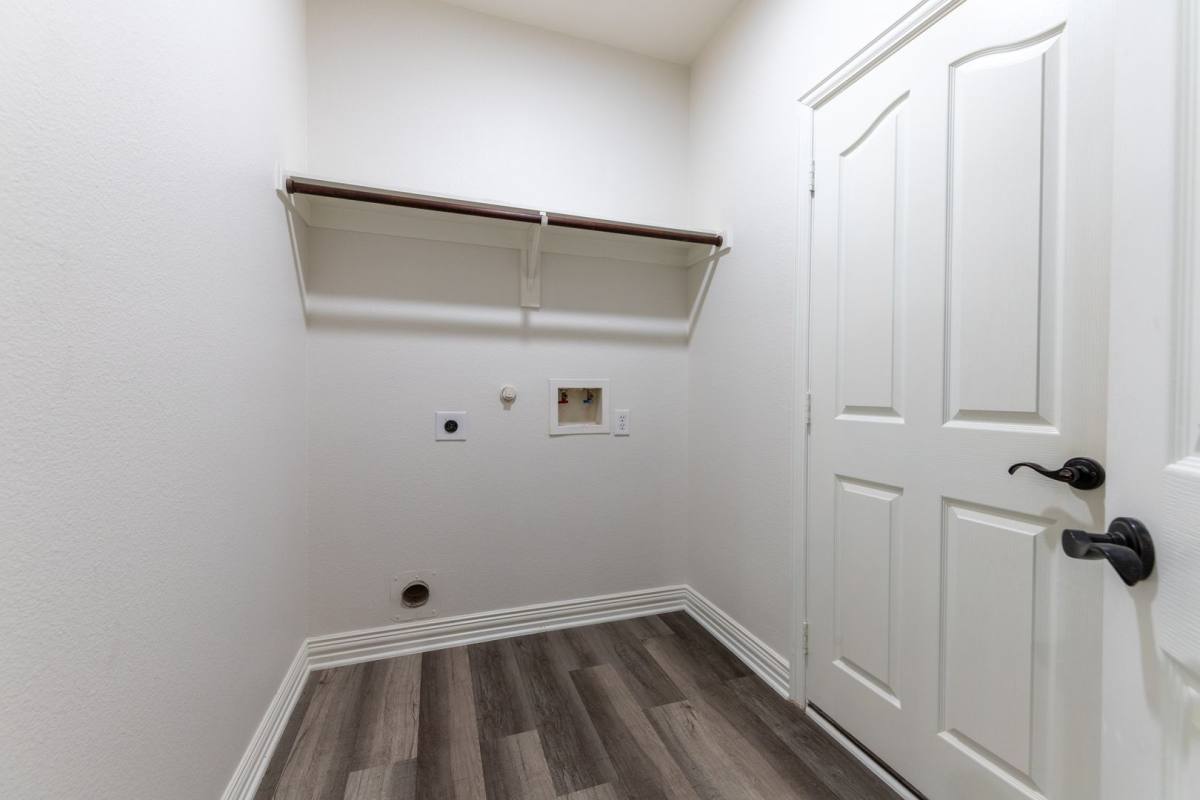 Townhouse for rent at 2645 Villa Di Lago, Grand Prairie, TX 75054