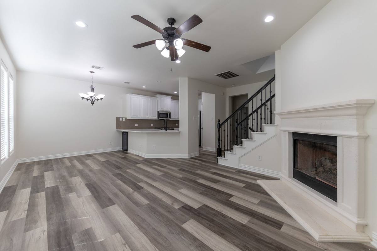 Townhouse for rent at 2645 Villa Di Lago, Grand Prairie, TX 75054