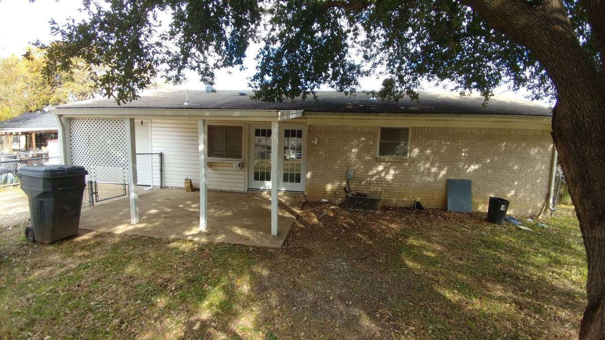 House for rent at 10522 Big Thicket Dr, Dallas, TX 75217