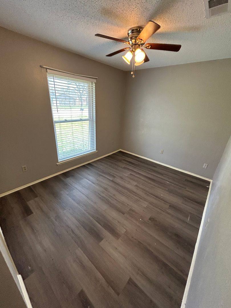House for rent at 10522 Big Thicket Dr, Dallas, TX 75217