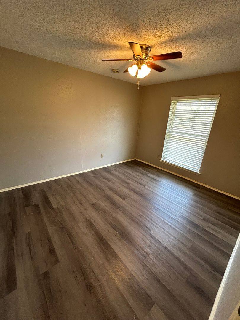 House for rent at 10522 Big Thicket Dr, Dallas, TX 75217