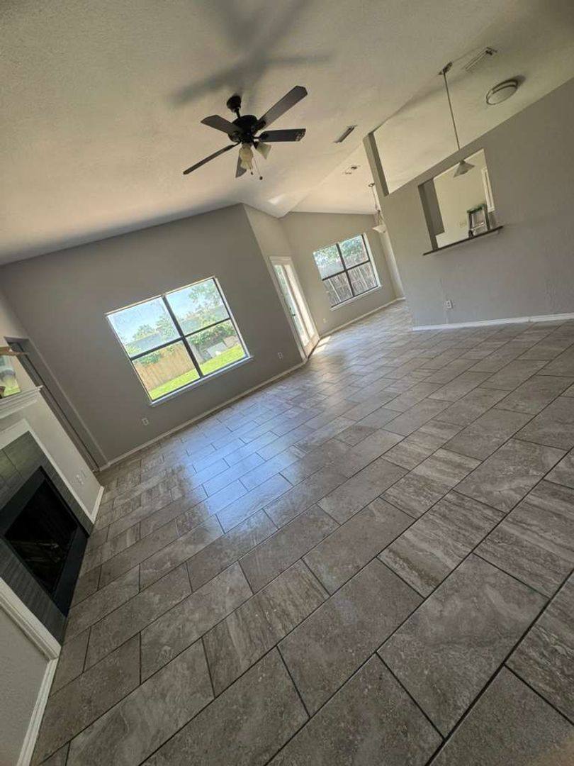 House for rent at 222 Lydia Circle, Irving, TX 75060