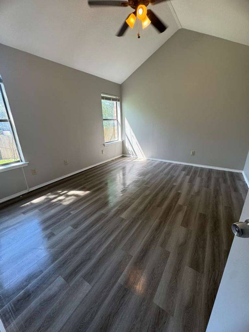 House for rent at 222 Lydia Circle, Irving, TX 75060