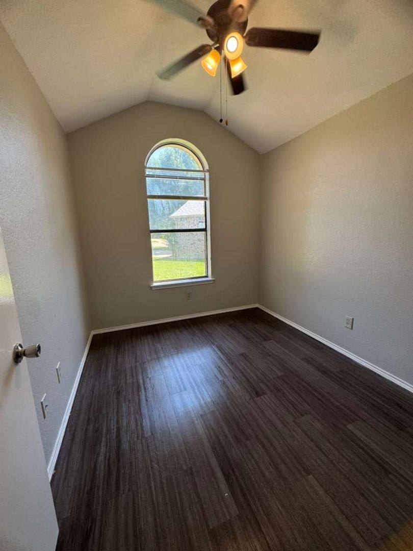House for rent at 222 Lydia Circle, Irving, TX 75060