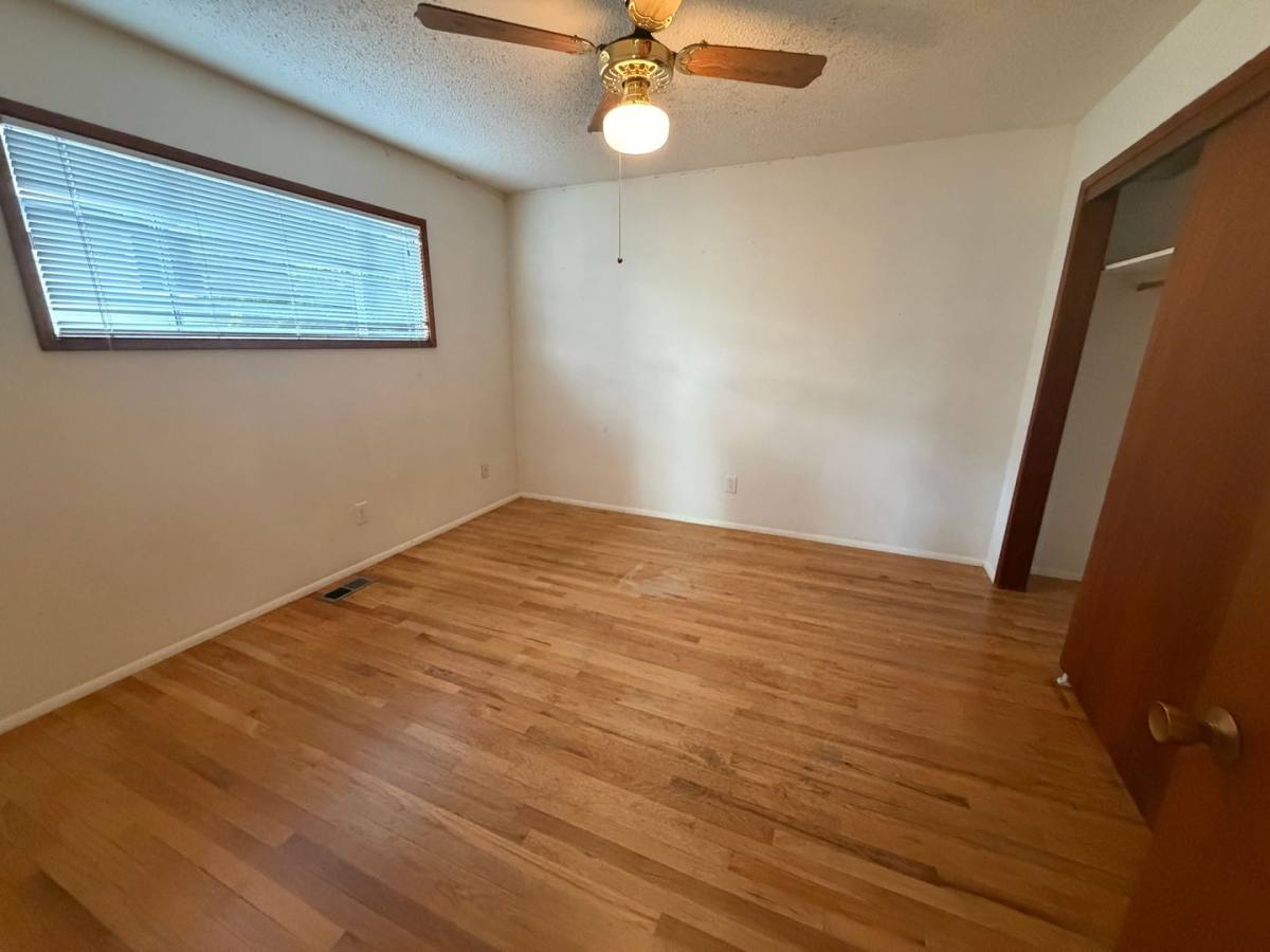 House for rent at 2729 Ash St, Bremerton, WA 98310