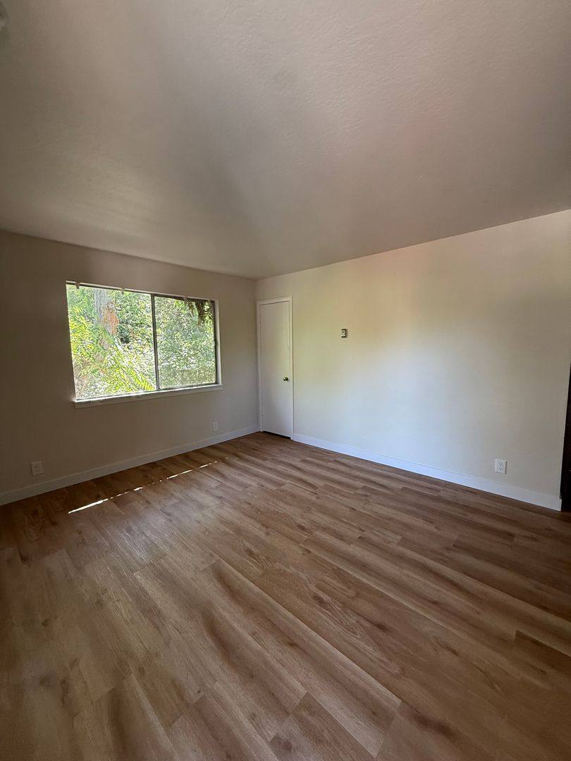 Apartment for rent at 750 B St, Davis, CA 95616