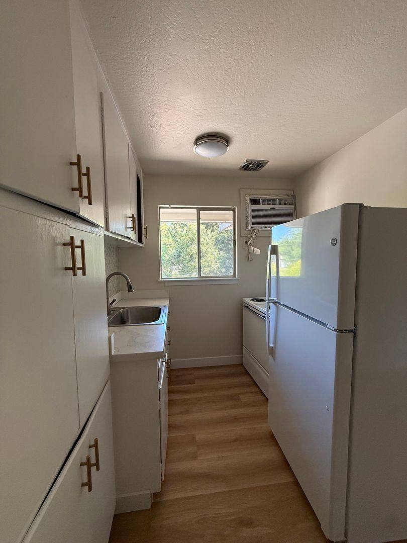 Apartment for rent at 750 B St, Davis, CA 95616