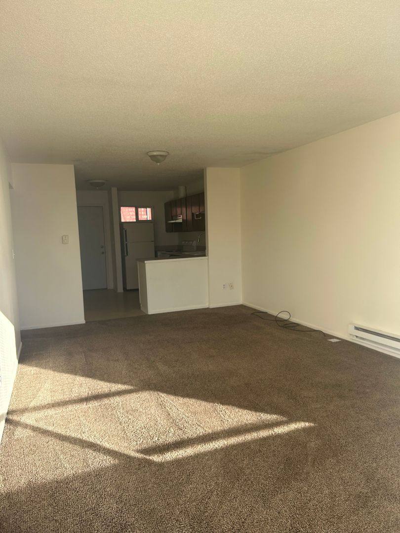 Apartment for rent at 1003 S 41st Ave, Yakima, WA 98908