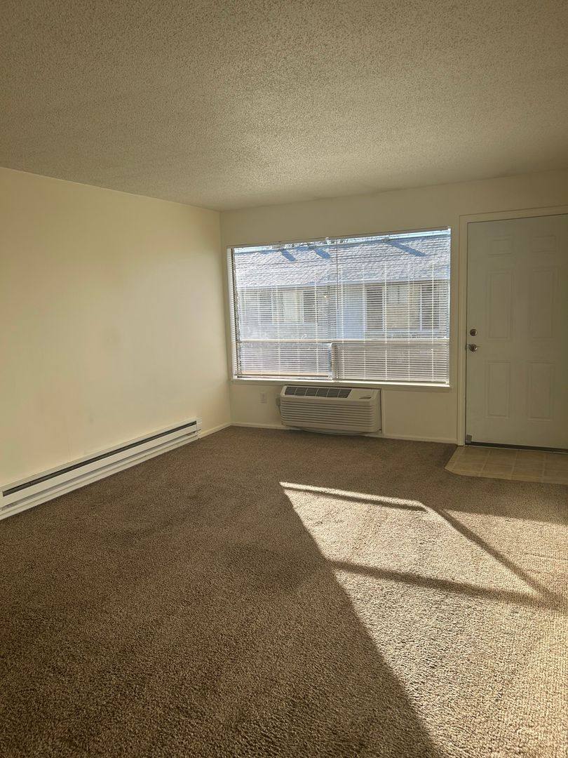 Apartment for rent at 1003 S 41st Ave, Yakima, WA 98908