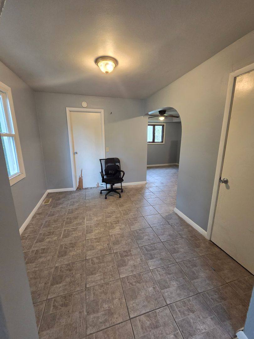 House for rent at 528 E 38th St, Erie, PA 16504