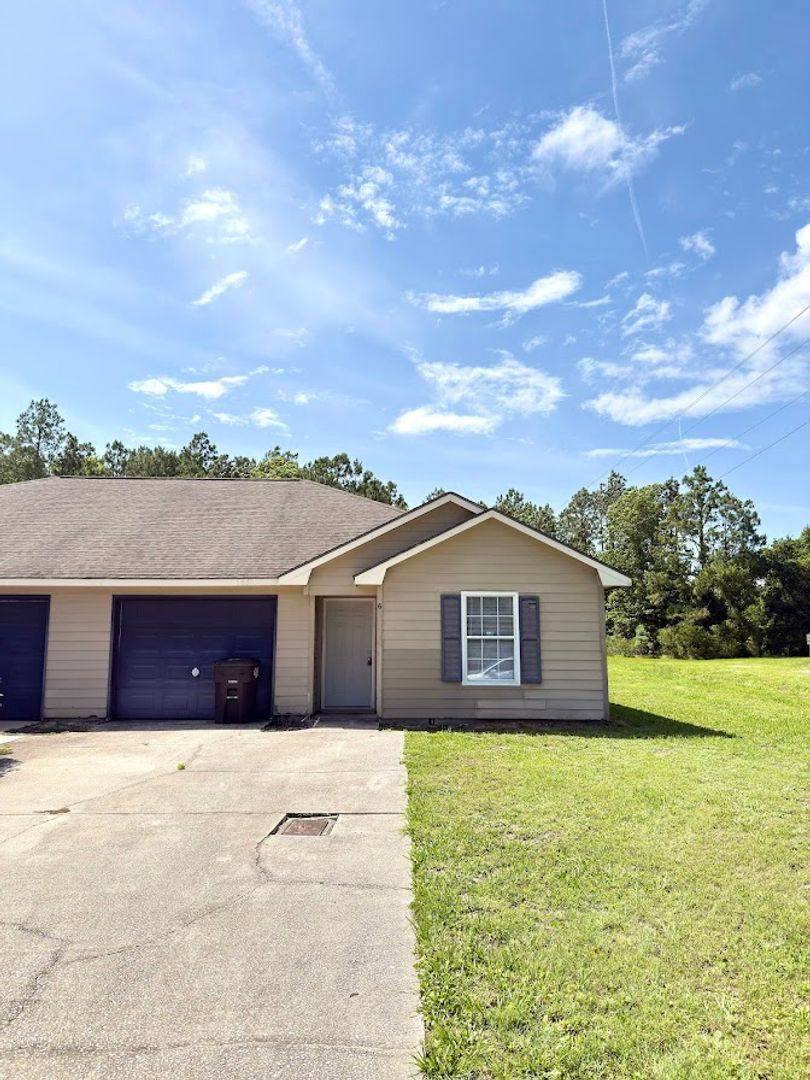 House for rent at 6 Sapalo Dr, Saint Marys, GA 31558
